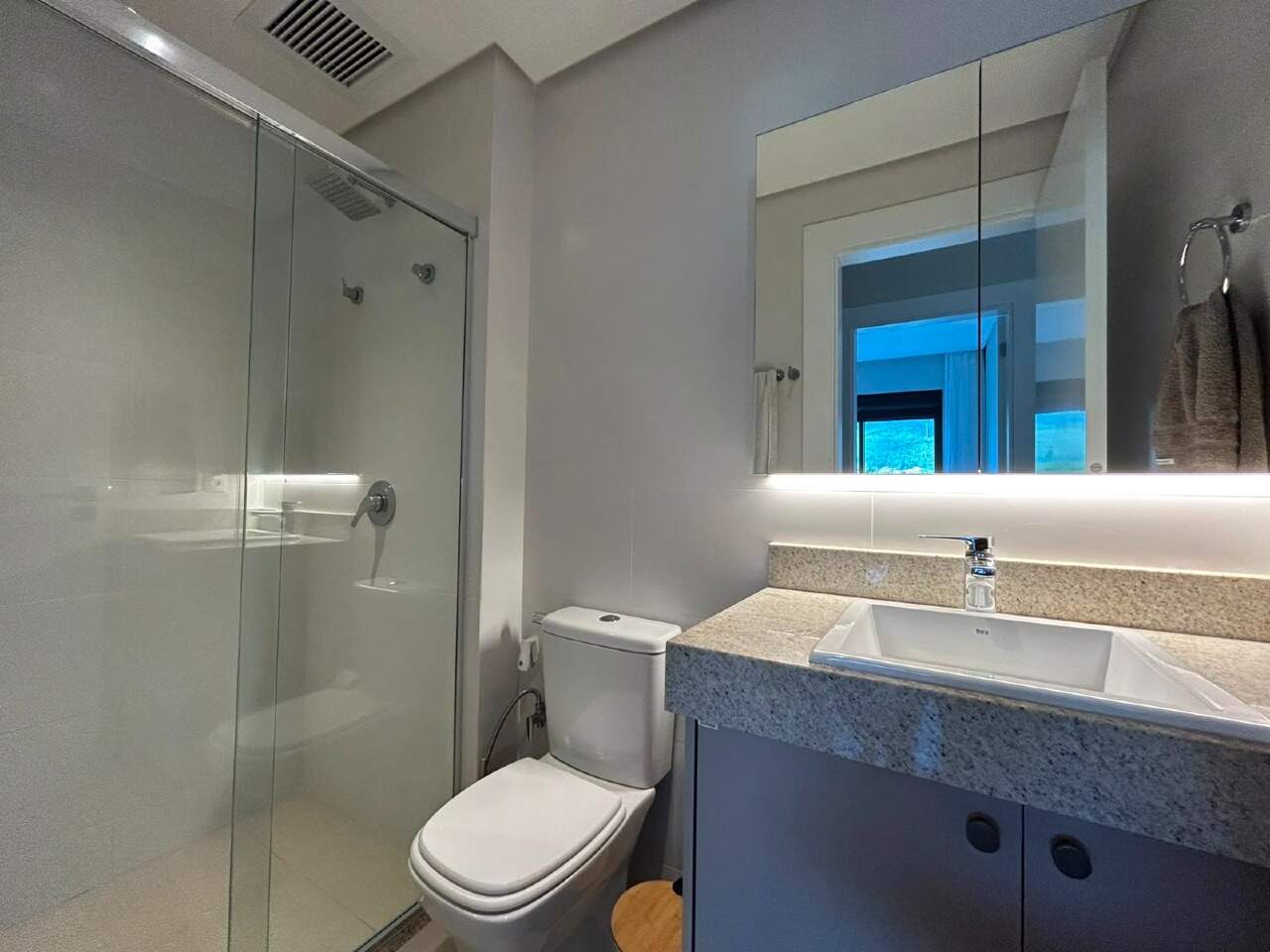 Apartamento para aluguel no Monte Verde:
