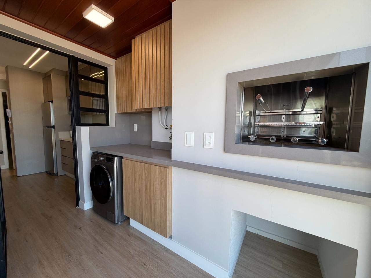 Apartamento à venda no Barreiros: 