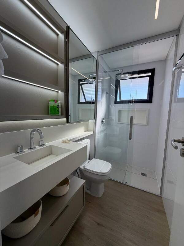Apartamento à venda no Barreiros: 