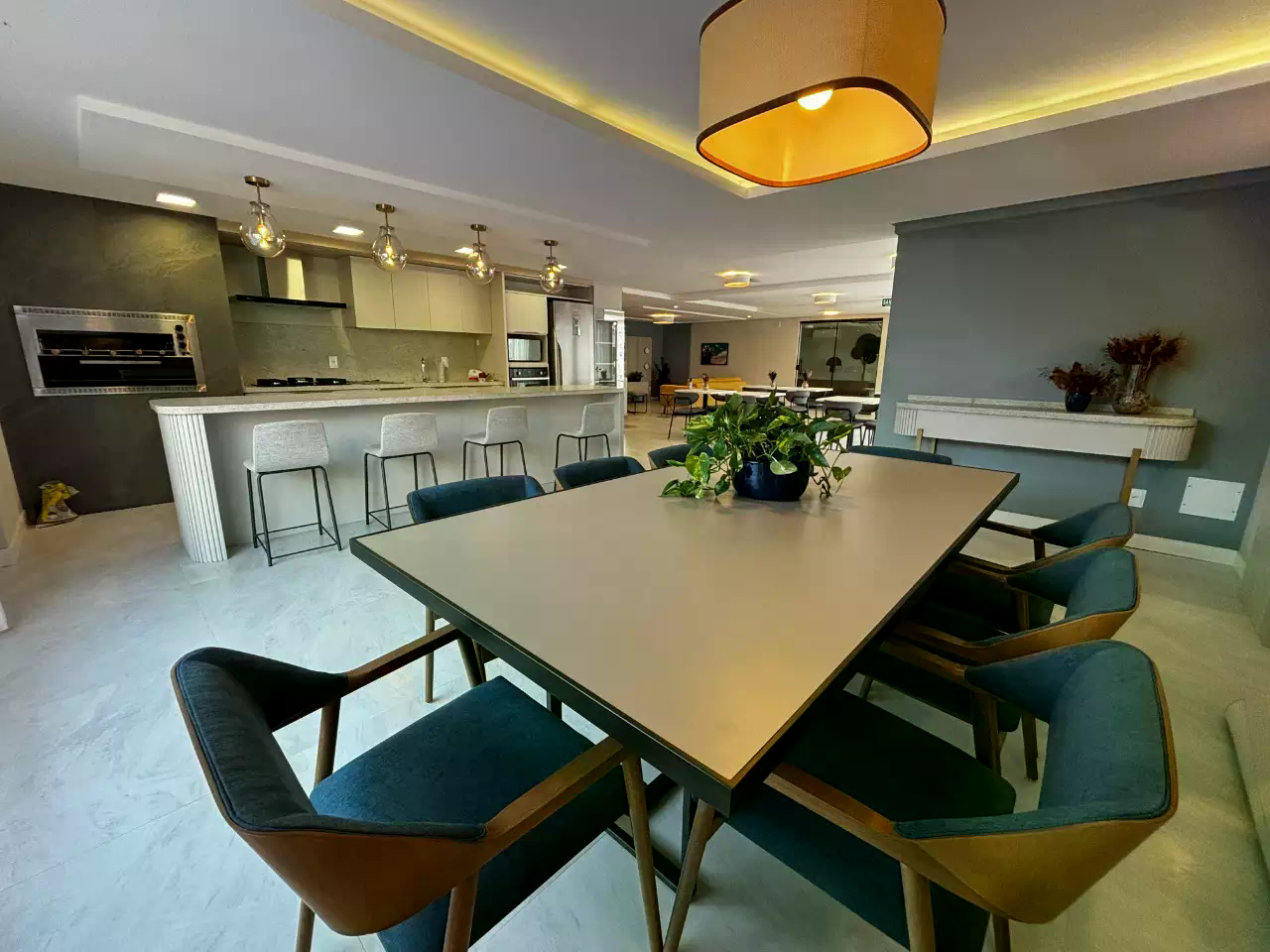 Apartamento à venda no Barreiros: 