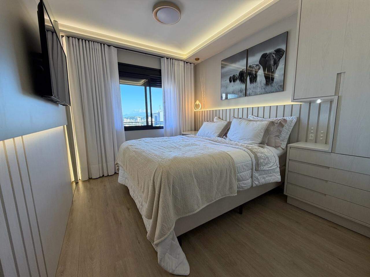 Apartamento à venda no Barreiros: 