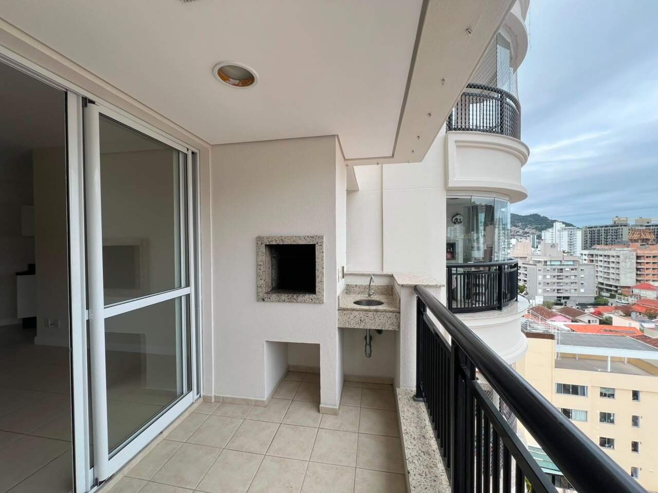 Apartamento à venda no Trindade: 