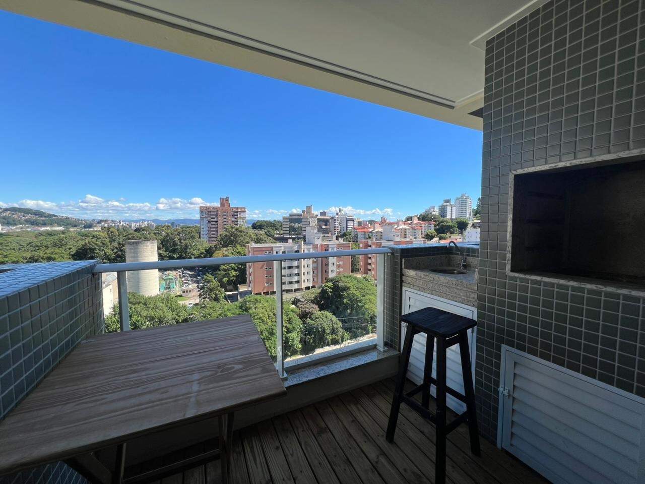 Apartamento para aluguel no Itacorubi: 