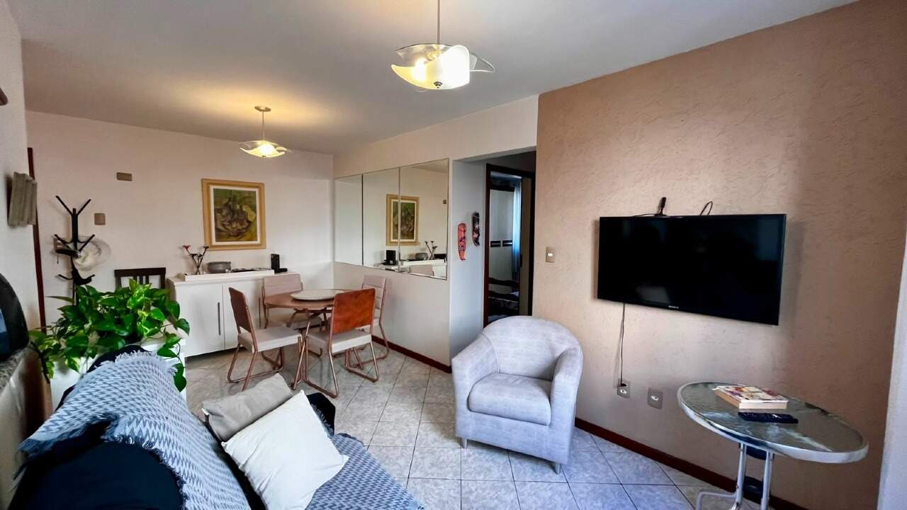 Apartamento à venda no Roçado: