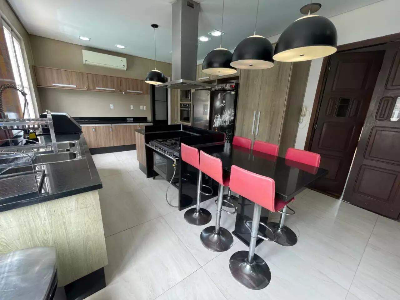 Cobertura duplex à venda no Agronomica: 