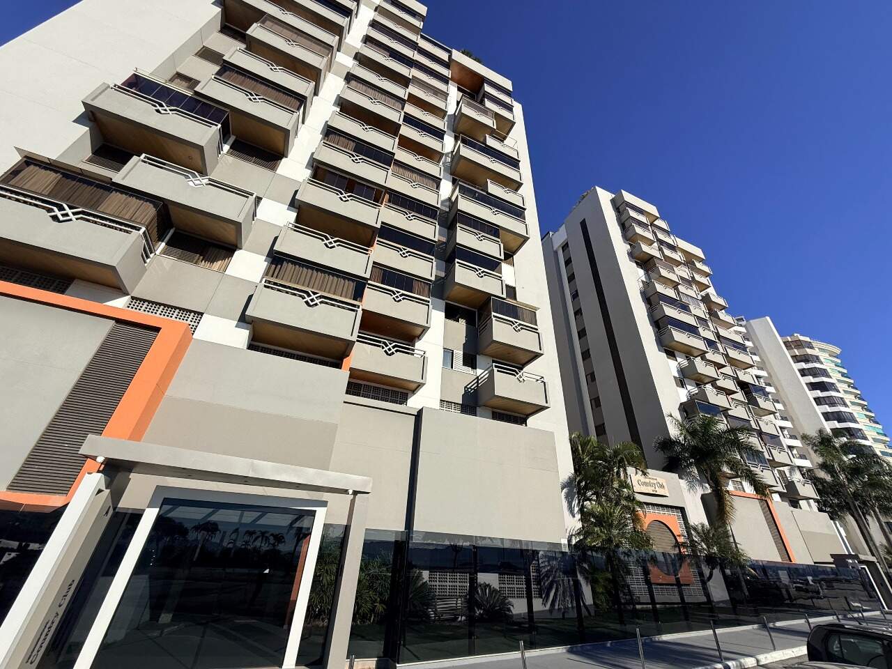 Cobertura duplex à venda no Agronomica: 
