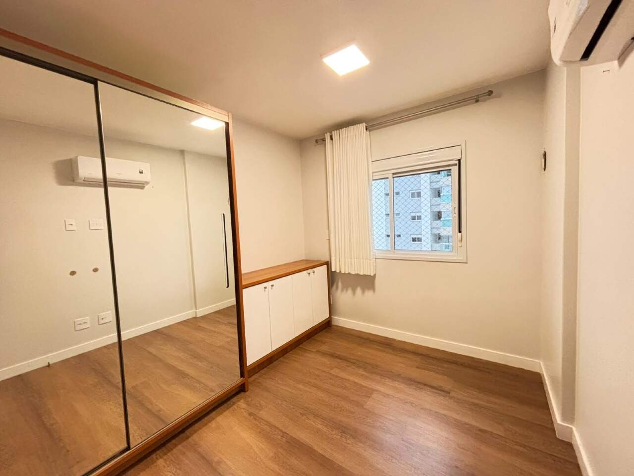 Apartamento para aluguel no Jardim Atlantico: 