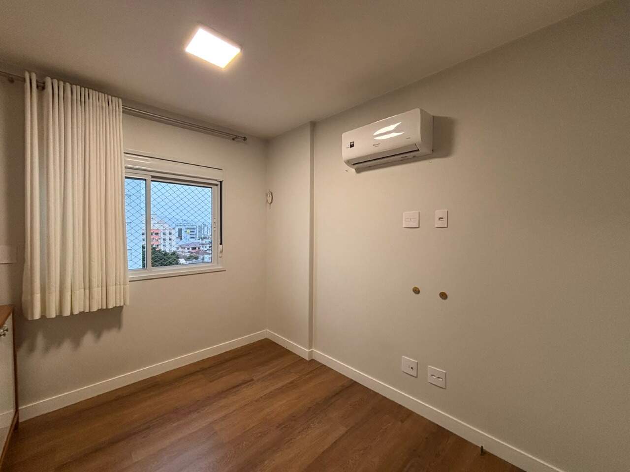Apartamento para aluguel no Jardim Atlantico: 