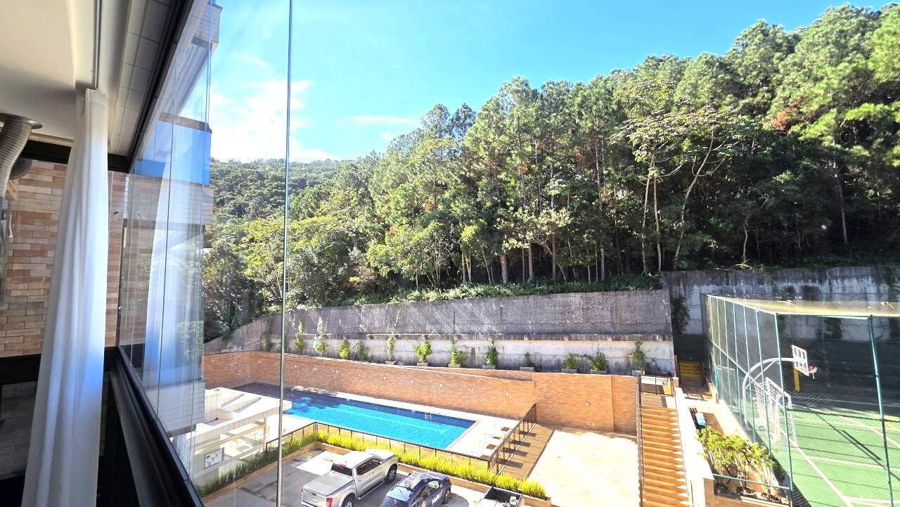 Apartamento à venda no Itacorubi: