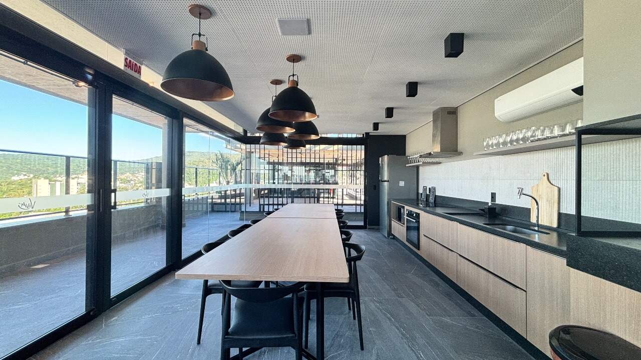 Apartamento à venda no Trindade: