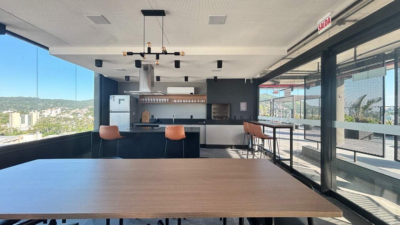 Apartamento à venda no Trindade: