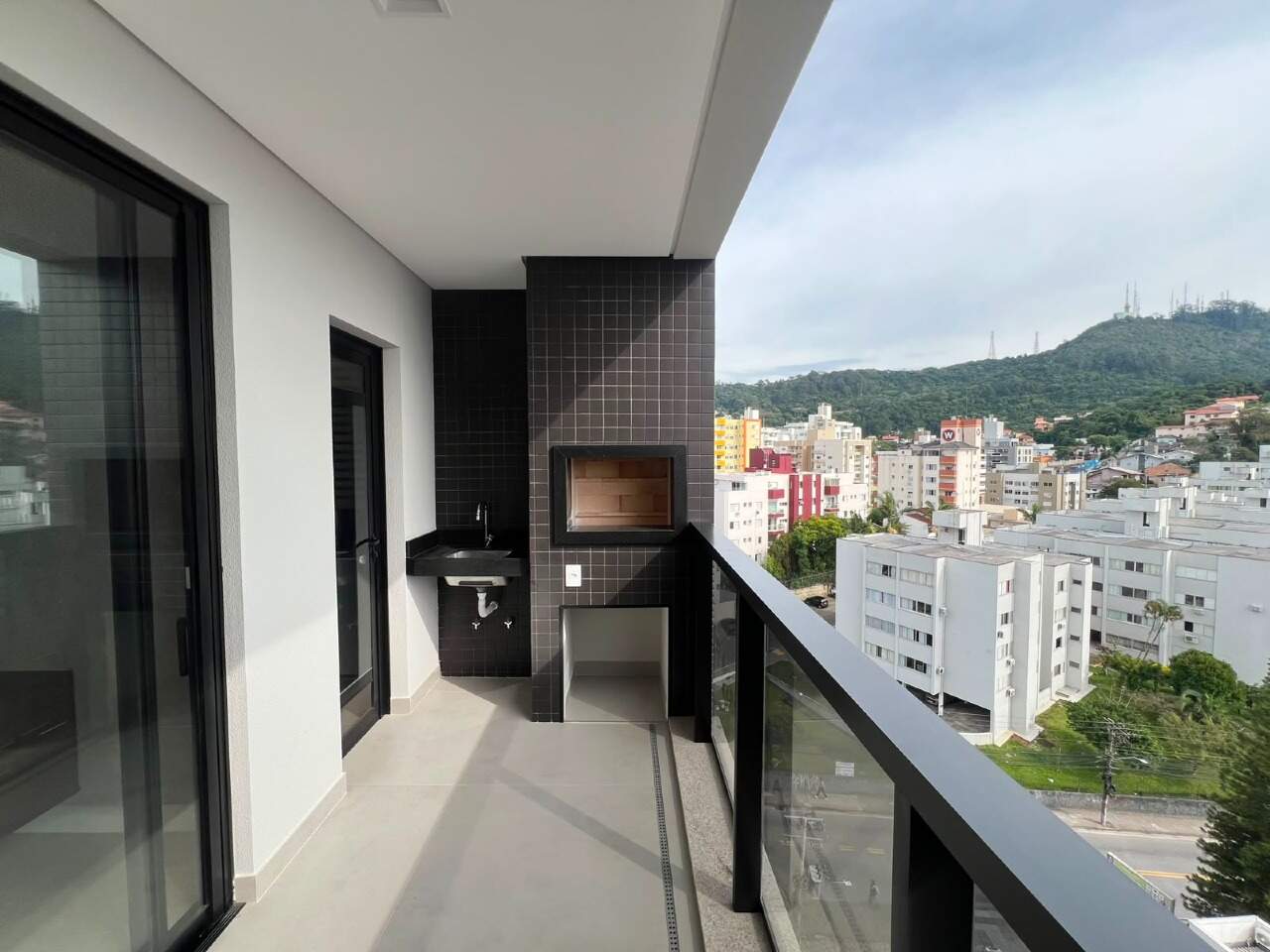 Apartamento para aluguel no Trindade: