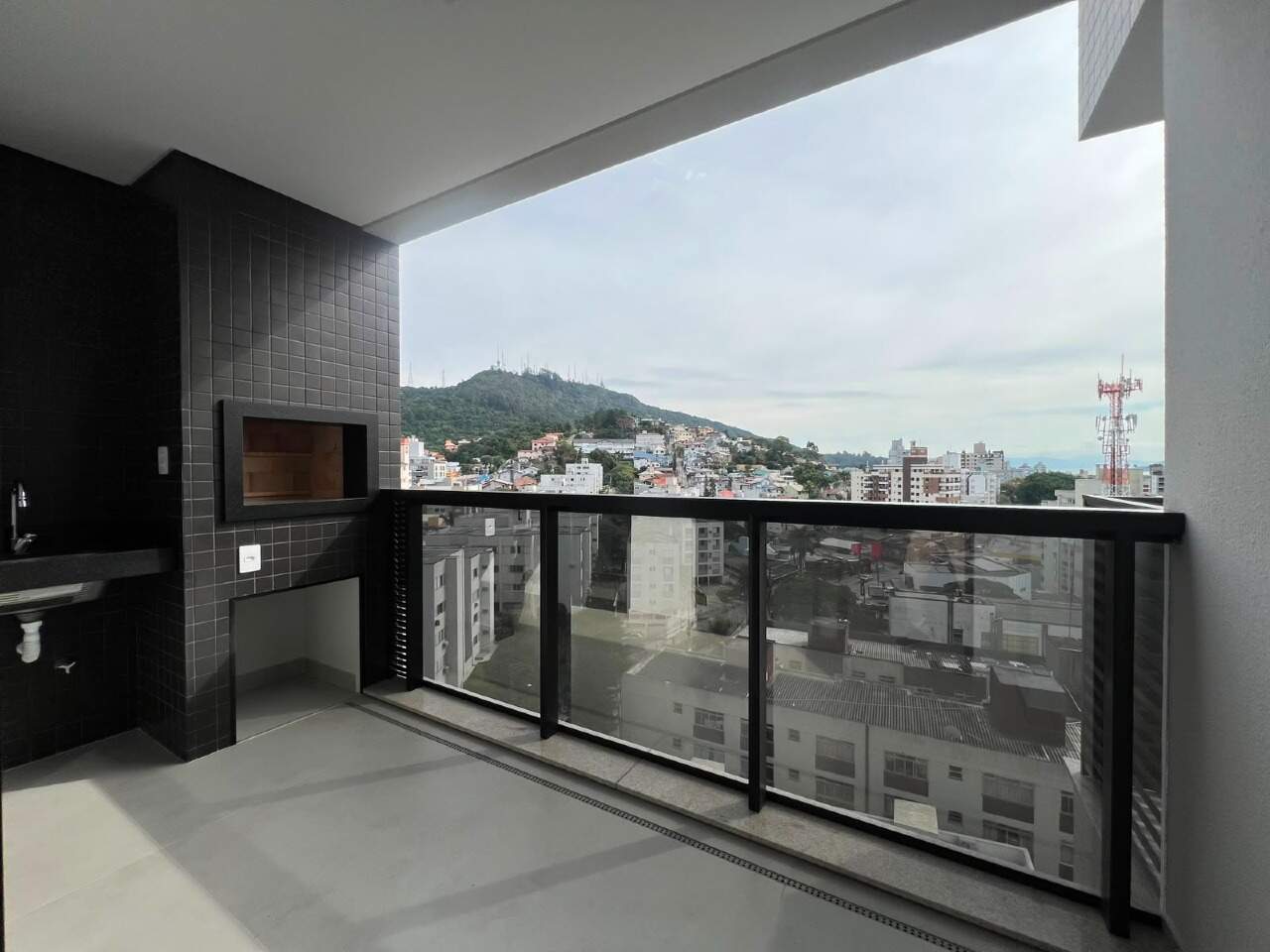 Apartamento para aluguel no Trindade: 