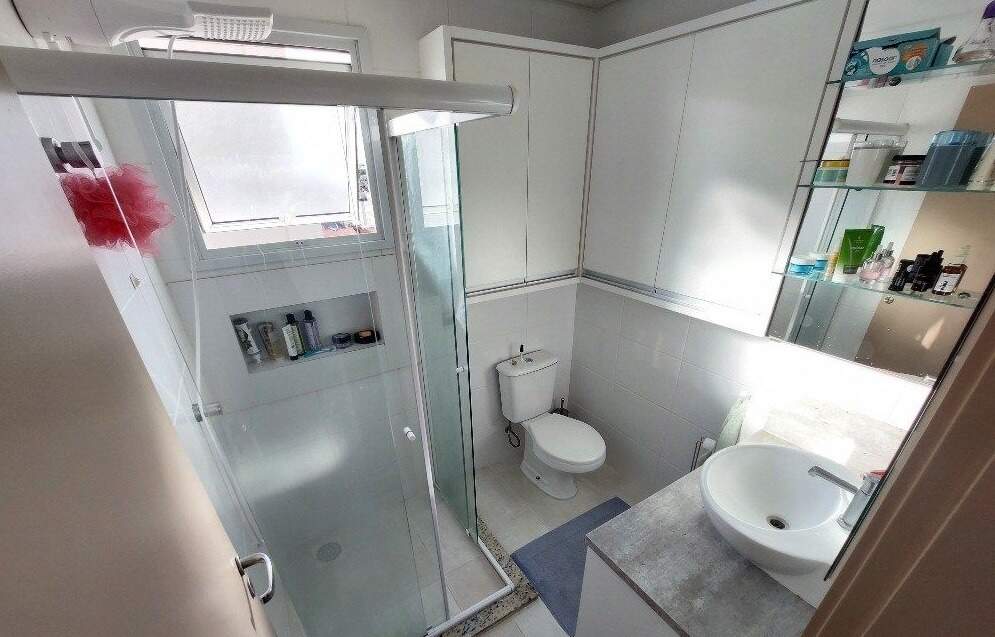 Apartamento à venda no Capoeiras: