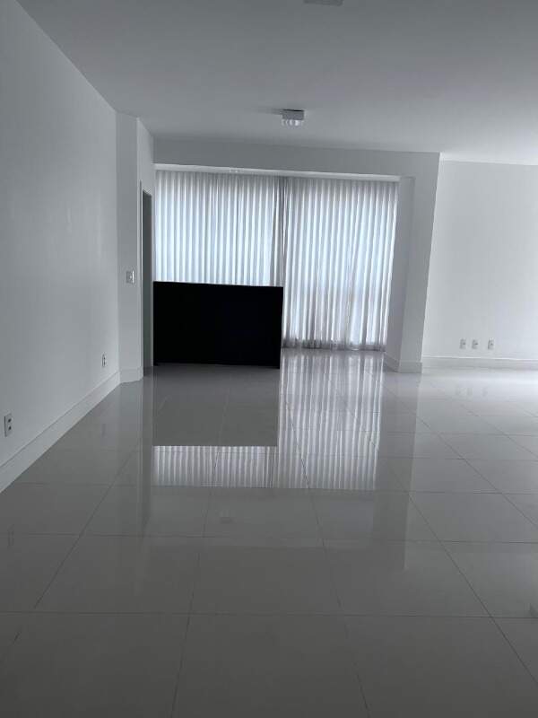 Apartamento à venda no Centro: Sala
