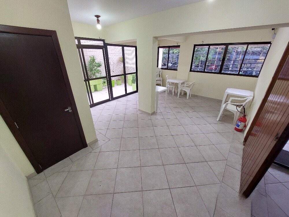 Apartamento para aluguel no Centro: 