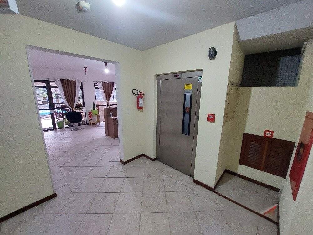 Apartamento para aluguel no Centro: 