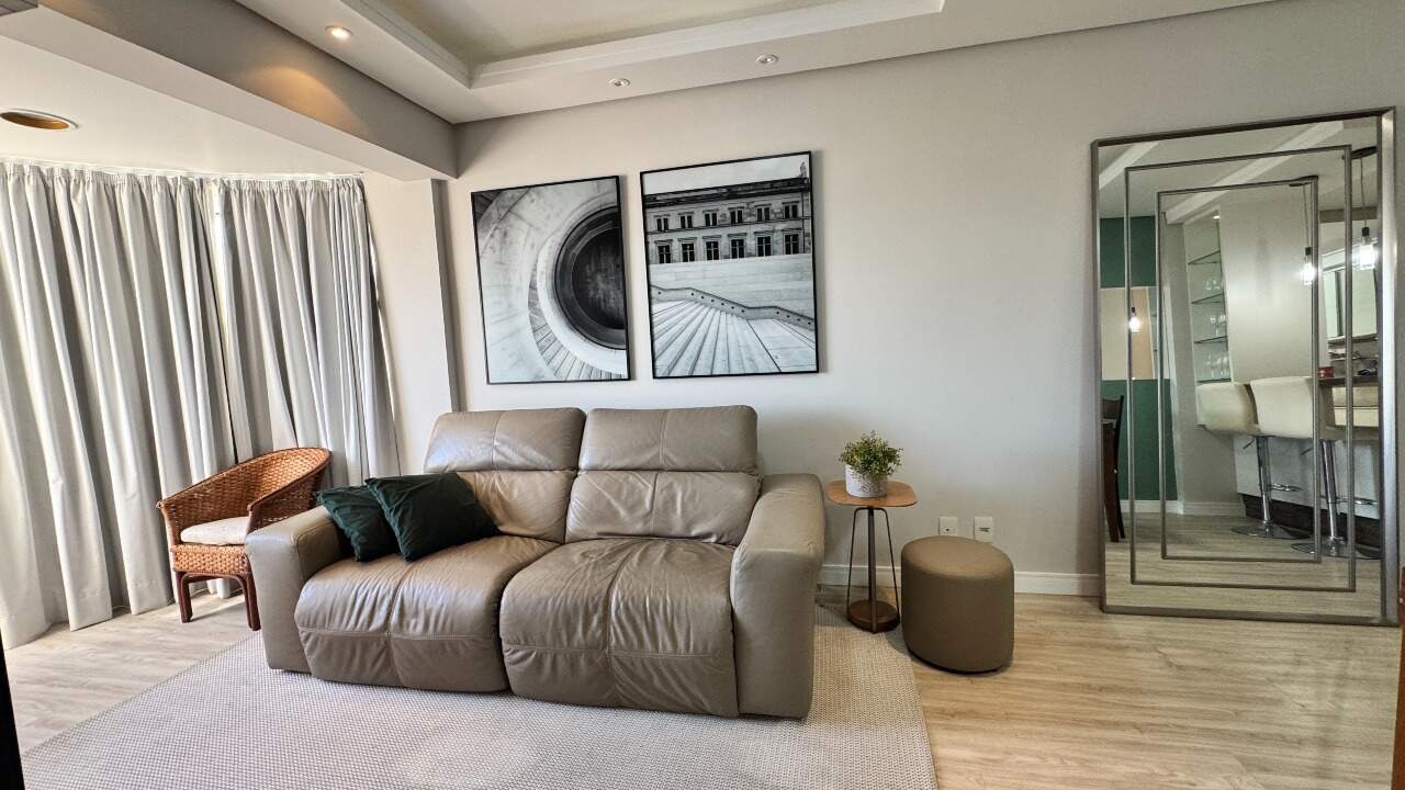 Apartamento à venda no Trindade: