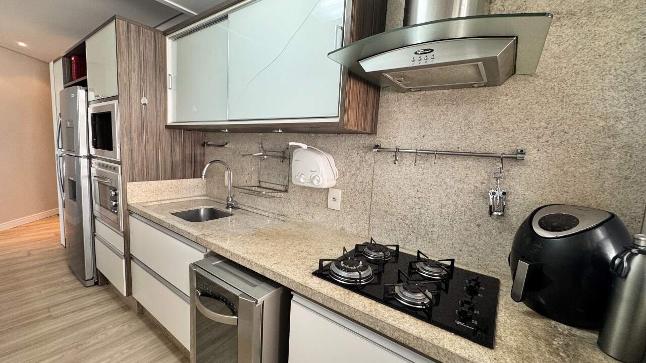 Apartamento à venda no Trindade: