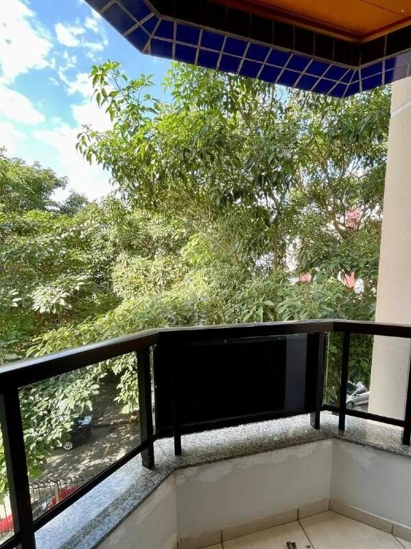 Apartamento à venda no Coqueiros:
