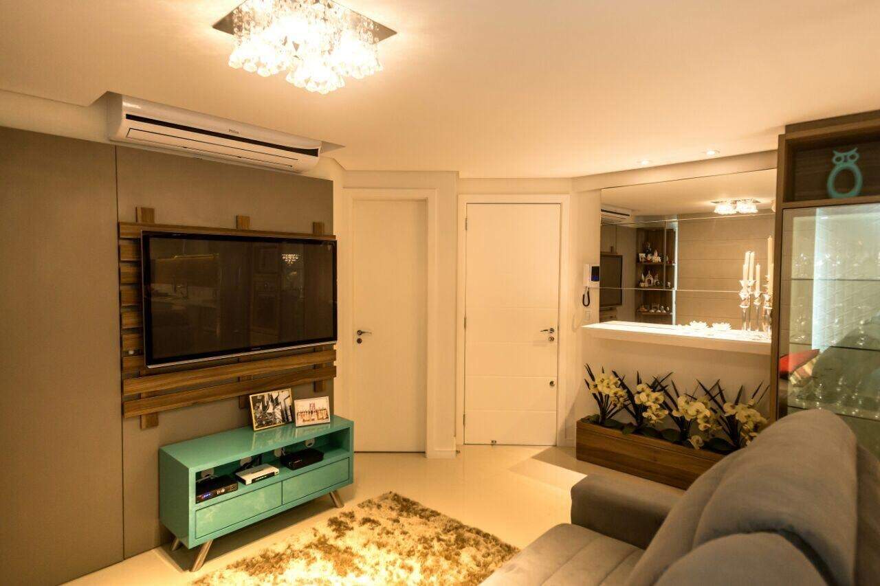 Apartamento duplex à venda no Coqueiros: 