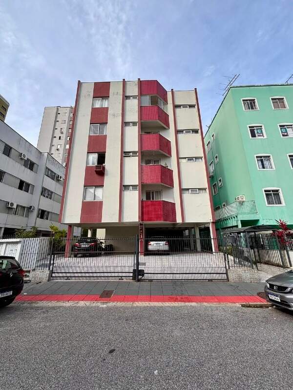 Apartamento à venda no Kobrasol: 