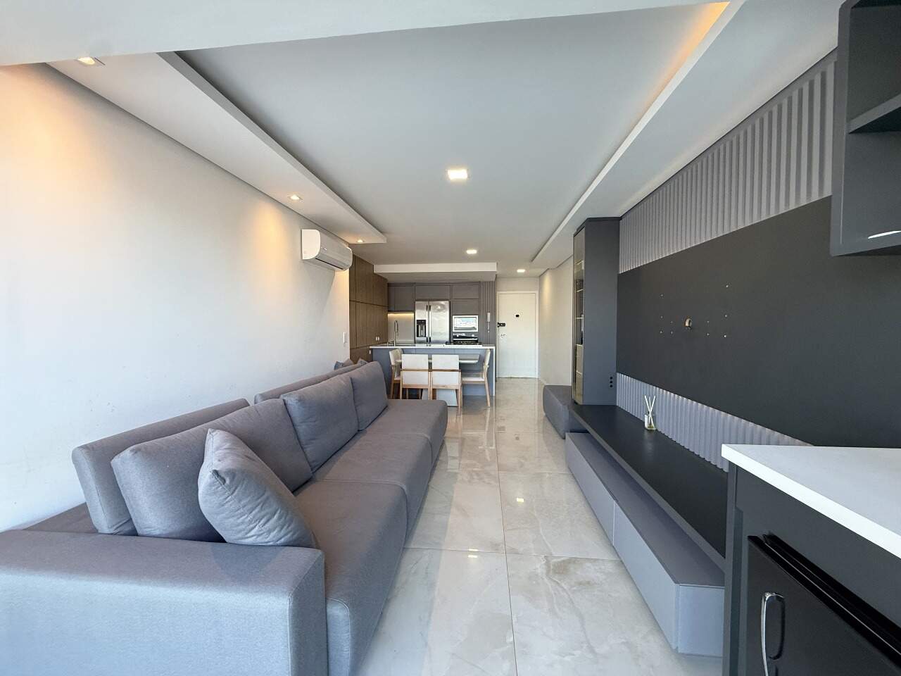 Apartamento à venda no Barreiros: 