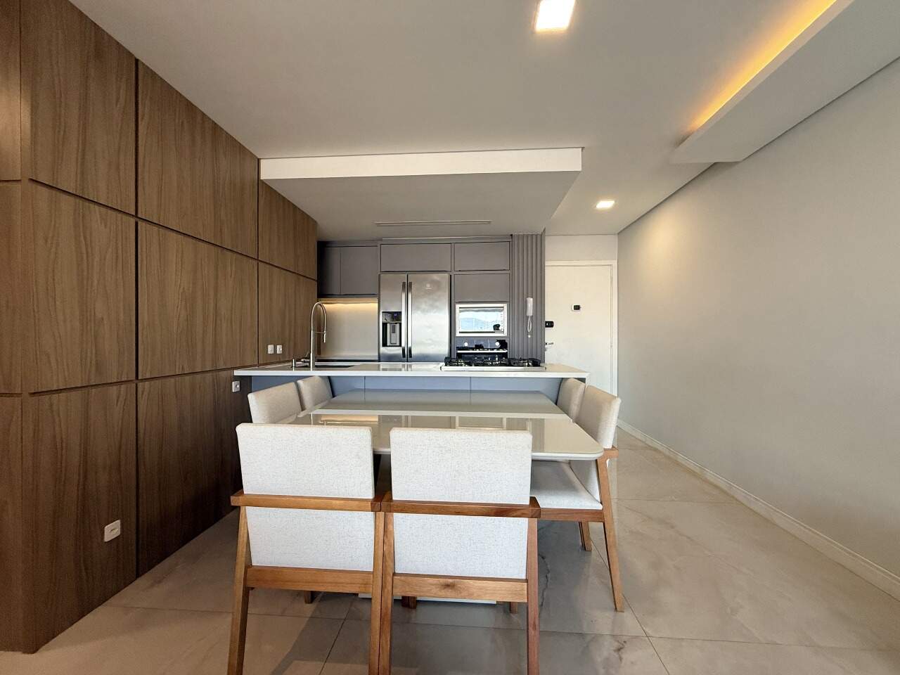 Apartamento à venda no Barreiros: 