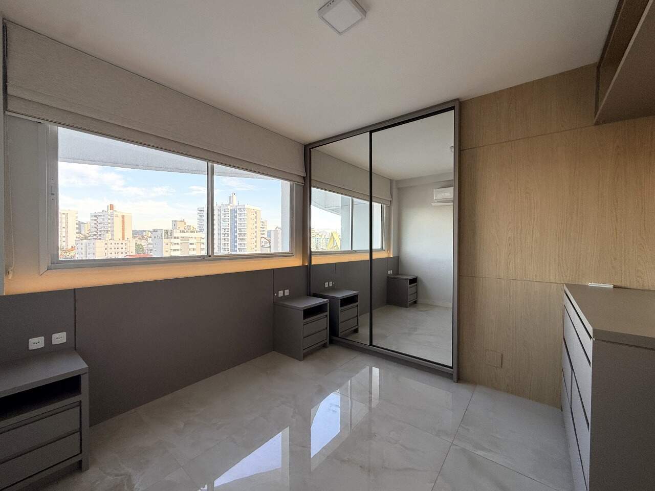 Apartamento à venda no Barreiros: 