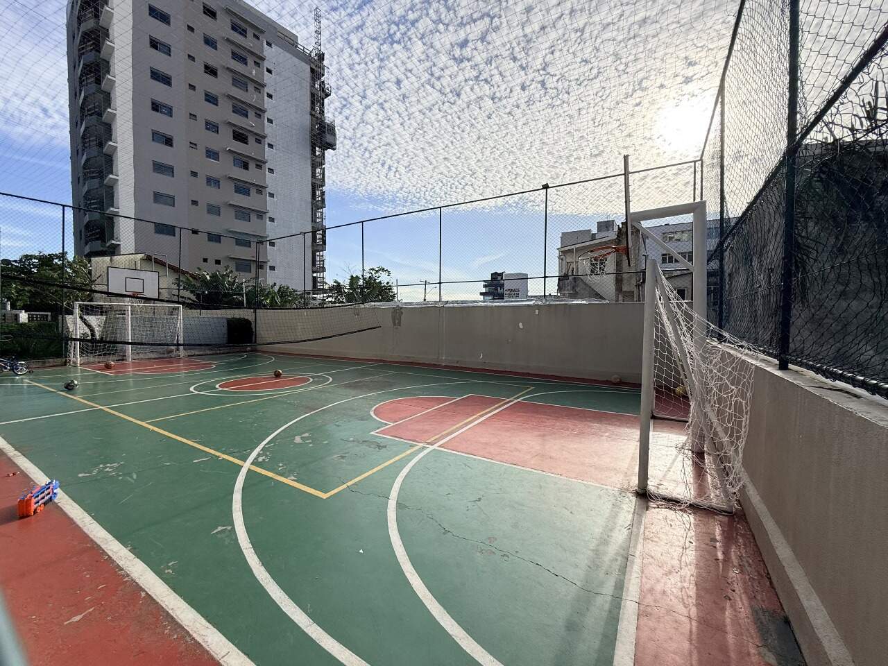 Apartamento à venda no Barreiros: 