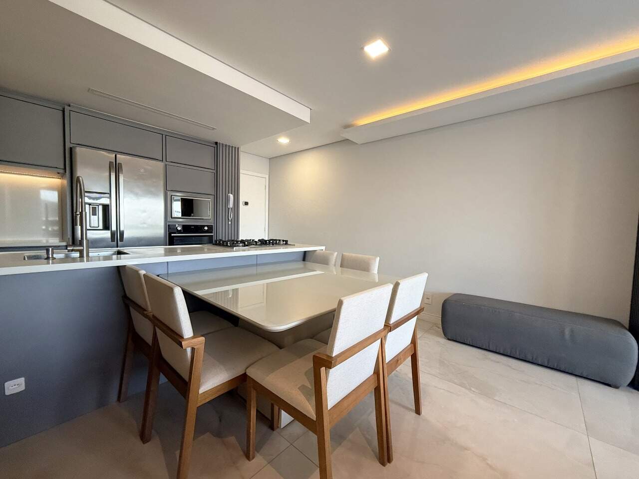 Apartamento à venda no Barreiros: 