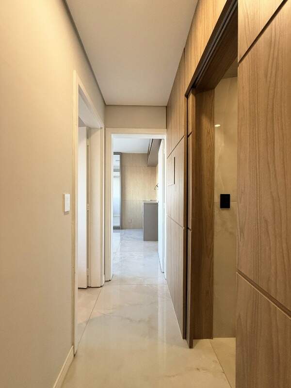 Apartamento à venda no Barreiros: 