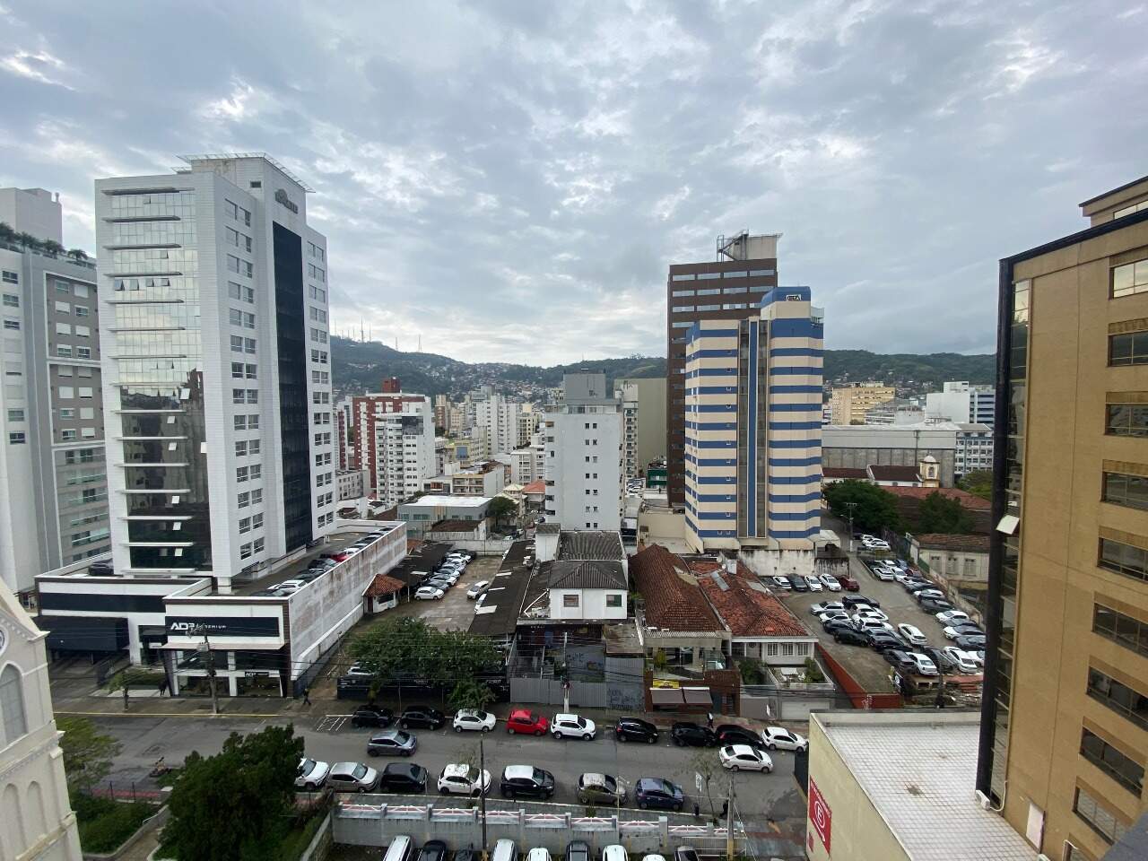 Apartamento para aluguel no Centro: