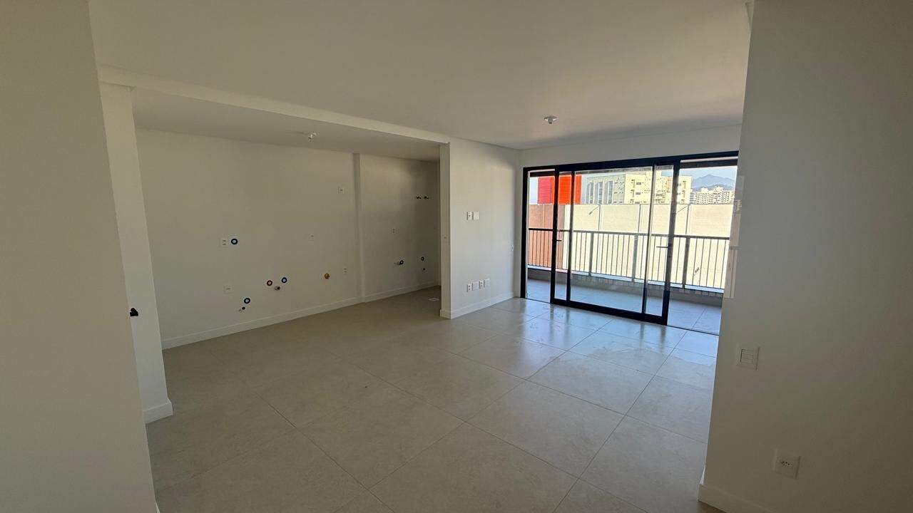 Apartamento à venda no PRAIA COMPRIDA: 