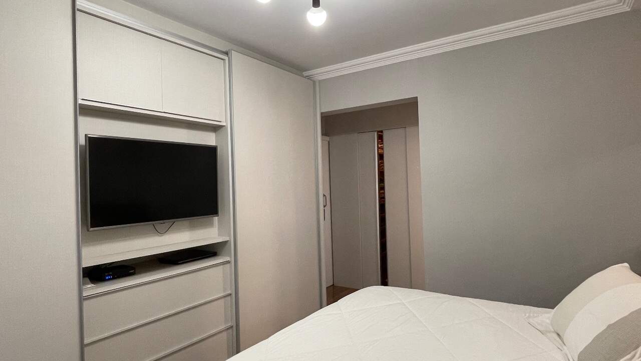 Apartamento à venda no Coqueiros:
