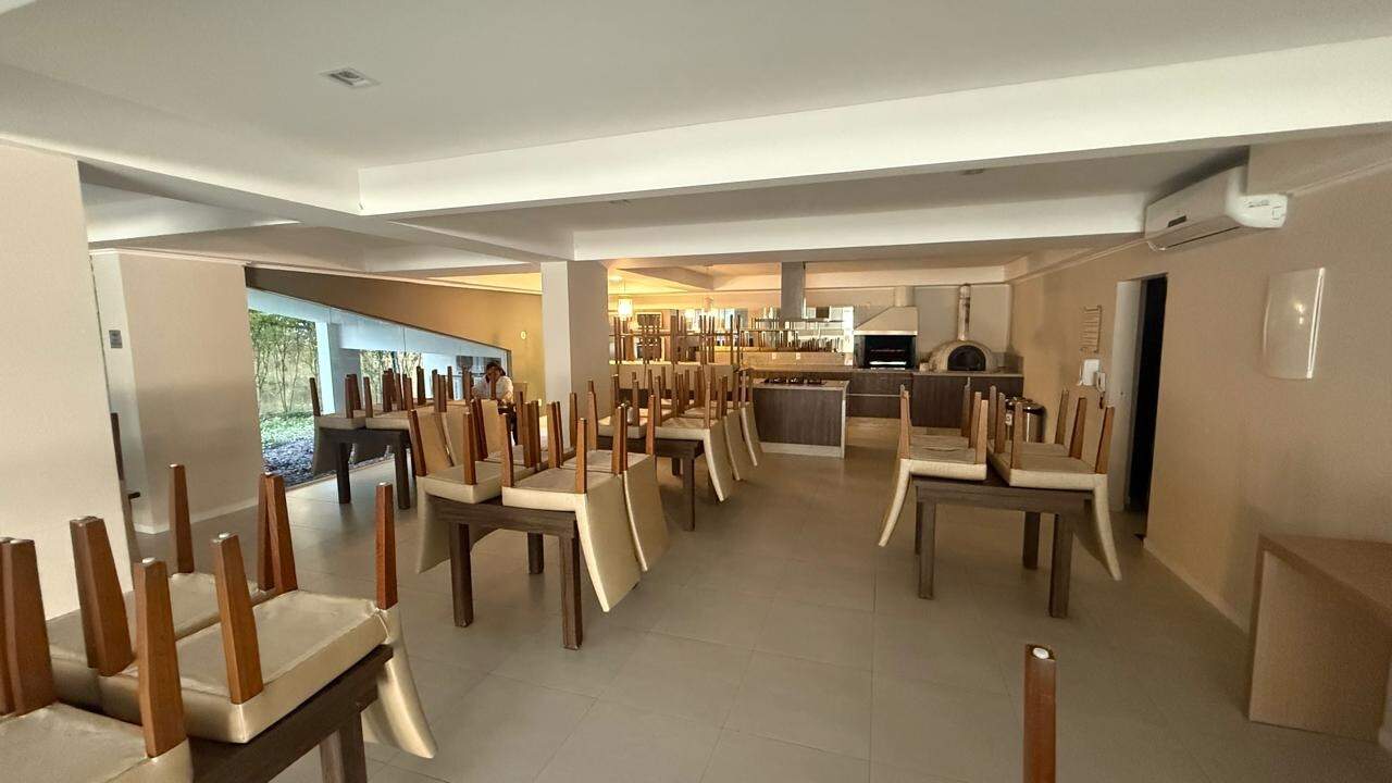 Apartamento à venda no Saco Grande: