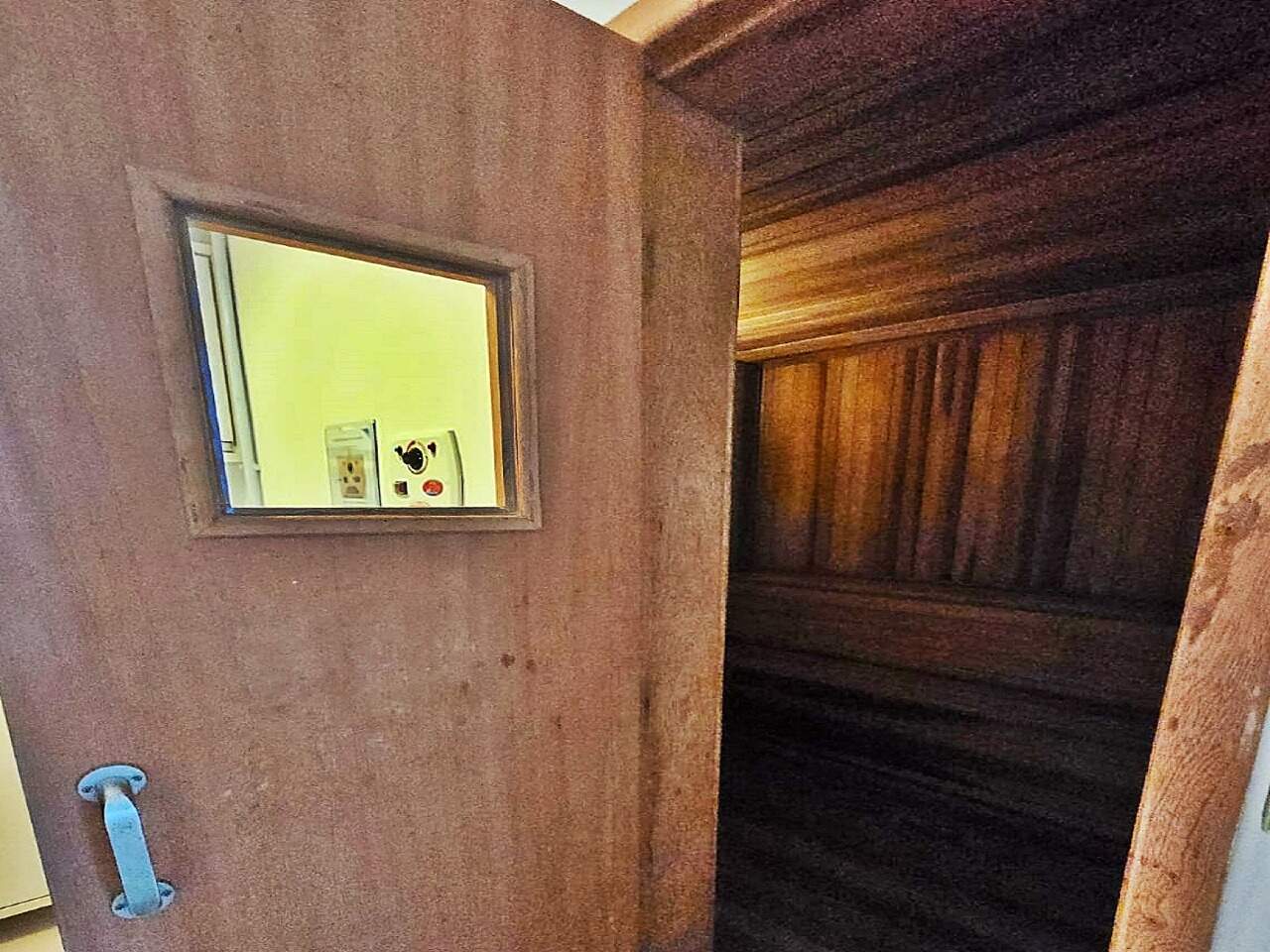 Apartamento à venda no Coqueiros: 