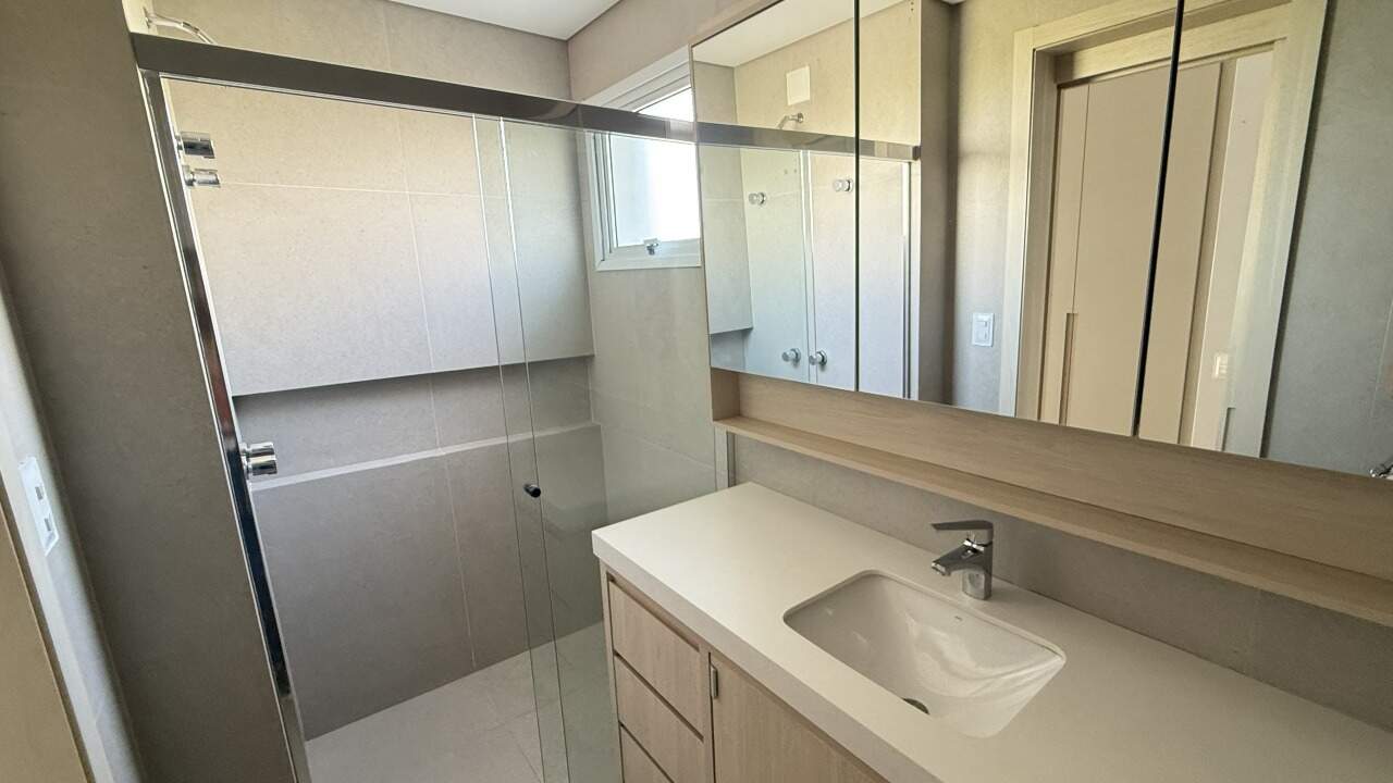 Apartamento à venda no Jardim Atlantico: BWC Suíte