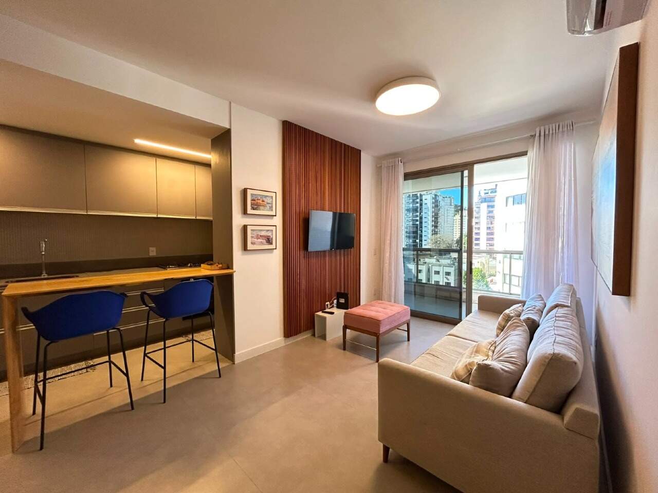 Apartamento para aluguel no Centro: 