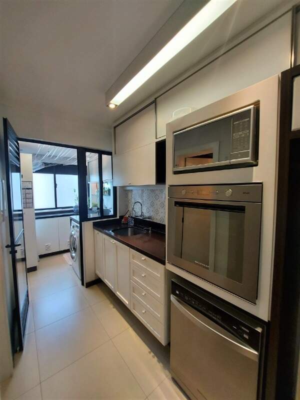 Apartamento à venda no Agronomica: