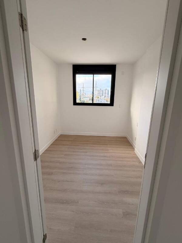 Apartamento à venda no Roçado: