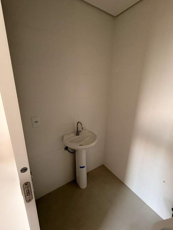 Apartamento à venda no Roçado: