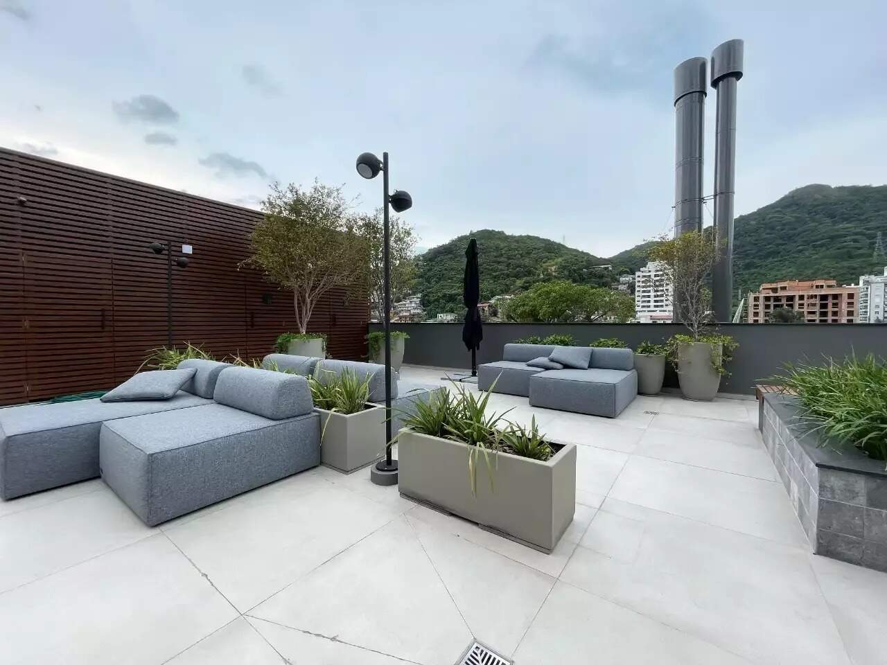 Apartamento para aluguel no Saco Grande: