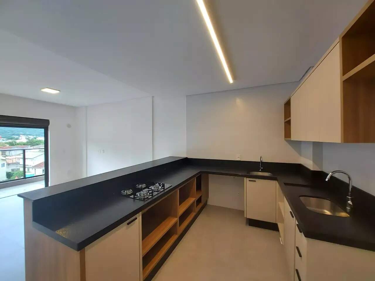 Apartamento para aluguel no Saco Grande:
