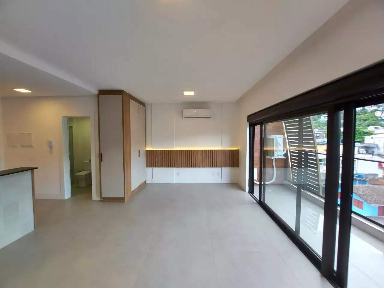 Apartamento para aluguel no Saco Grande: 
