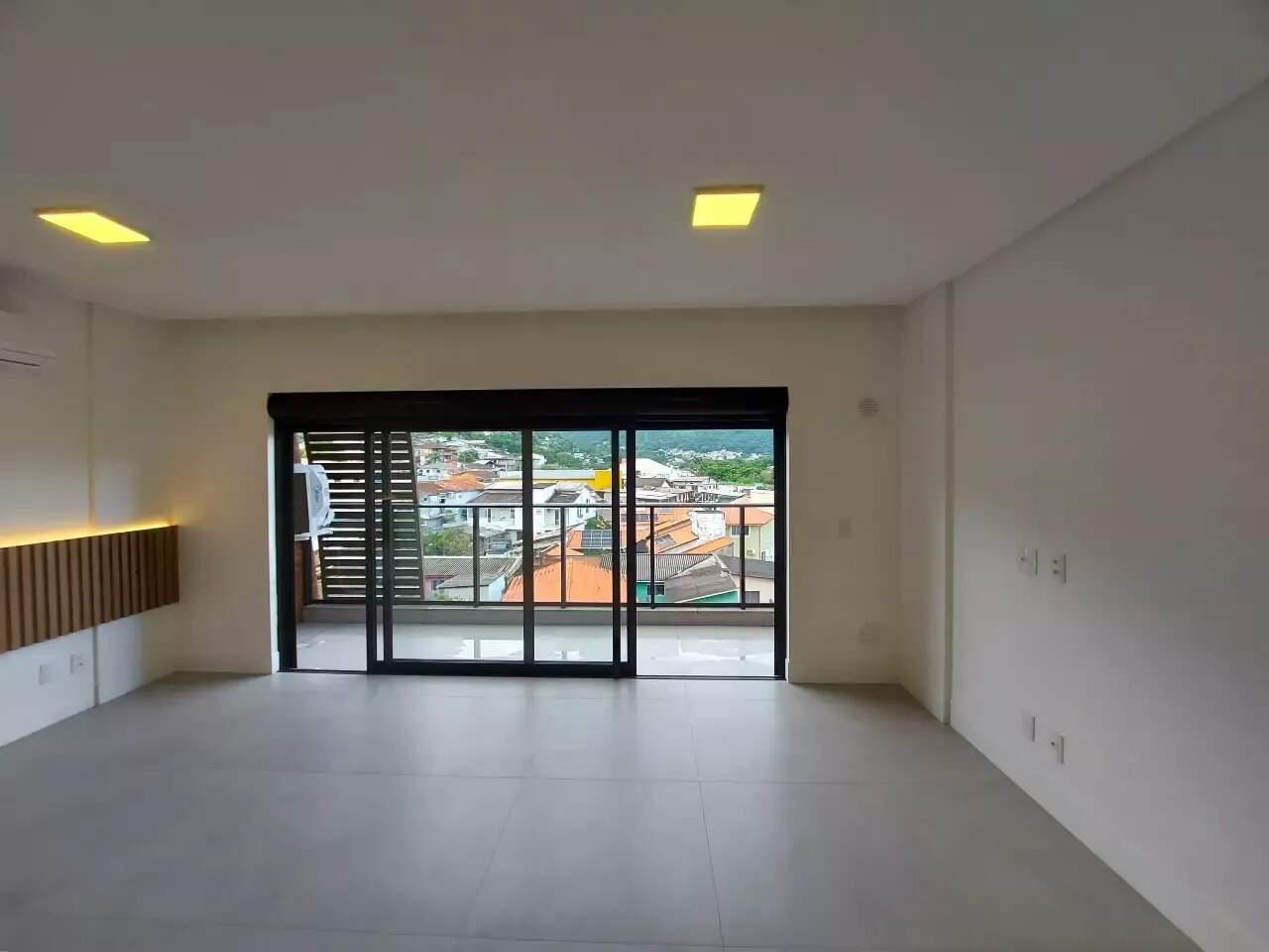 Apartamento para aluguel no Saco Grande: