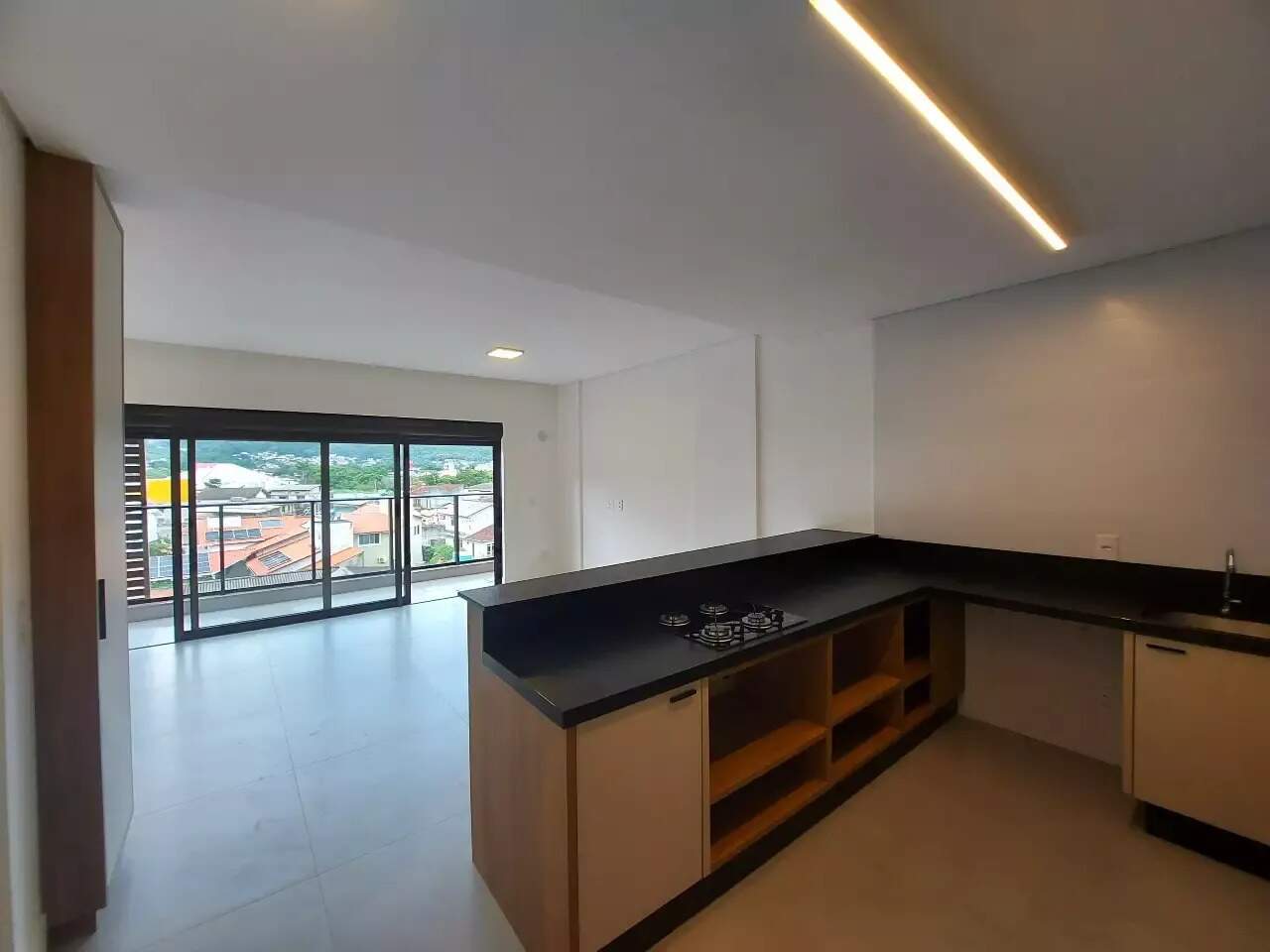 Apartamento para aluguel no Saco Grande: 