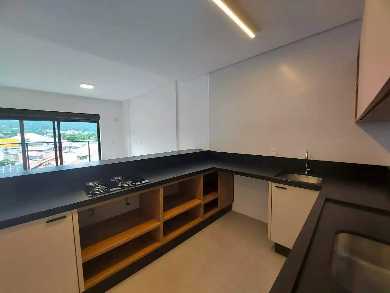 Apartamento para aluguel no Saco Grande:
