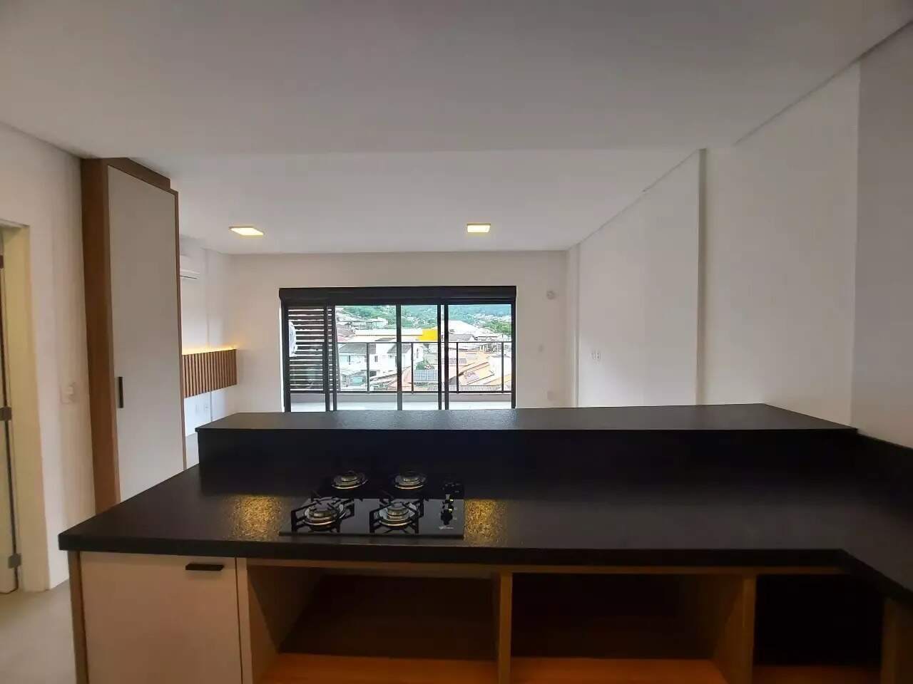 Apartamento para aluguel no Saco Grande: