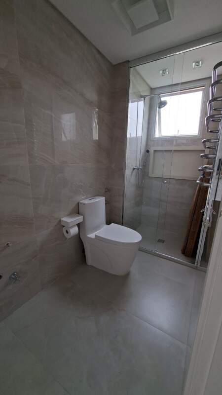 Apartamento à venda no Estreito: